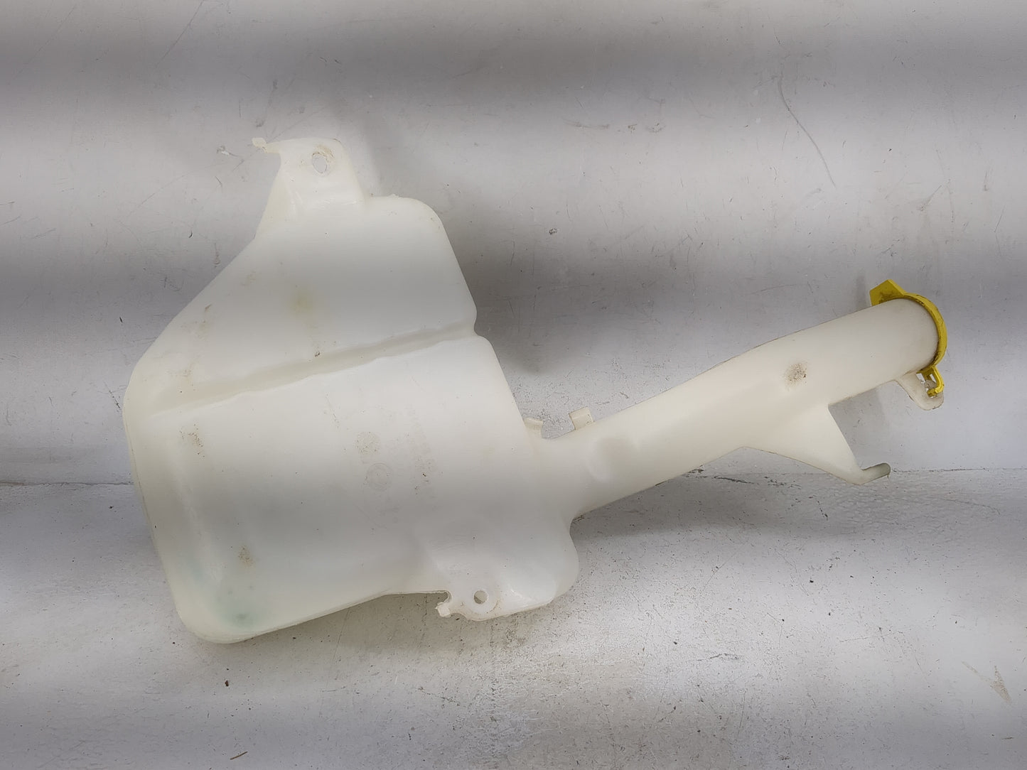 Dodge Caravan Windshield Washer Fluid Reservoir Bottle 1482178 - Oemusedautoparts1.com