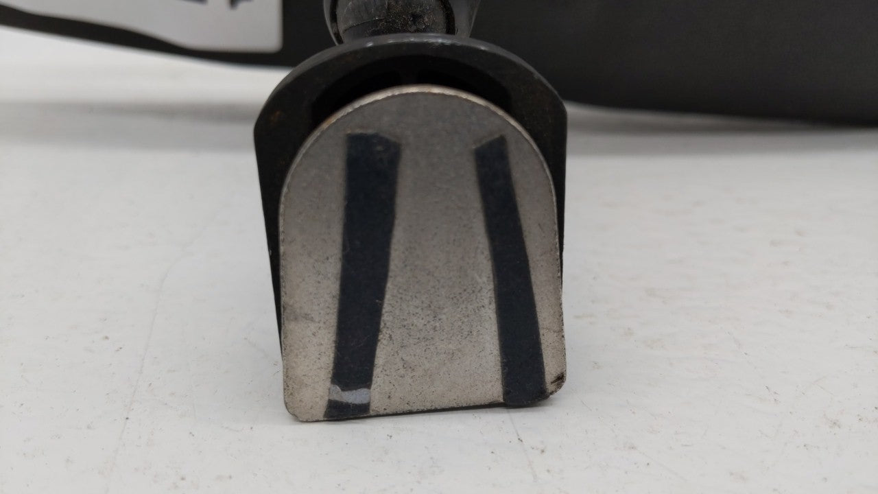 2008 Dodge Caravan Interior Rear View Mirror Replacement OEM Fits OEM Used Auto Parts - Oemusedautoparts1.com