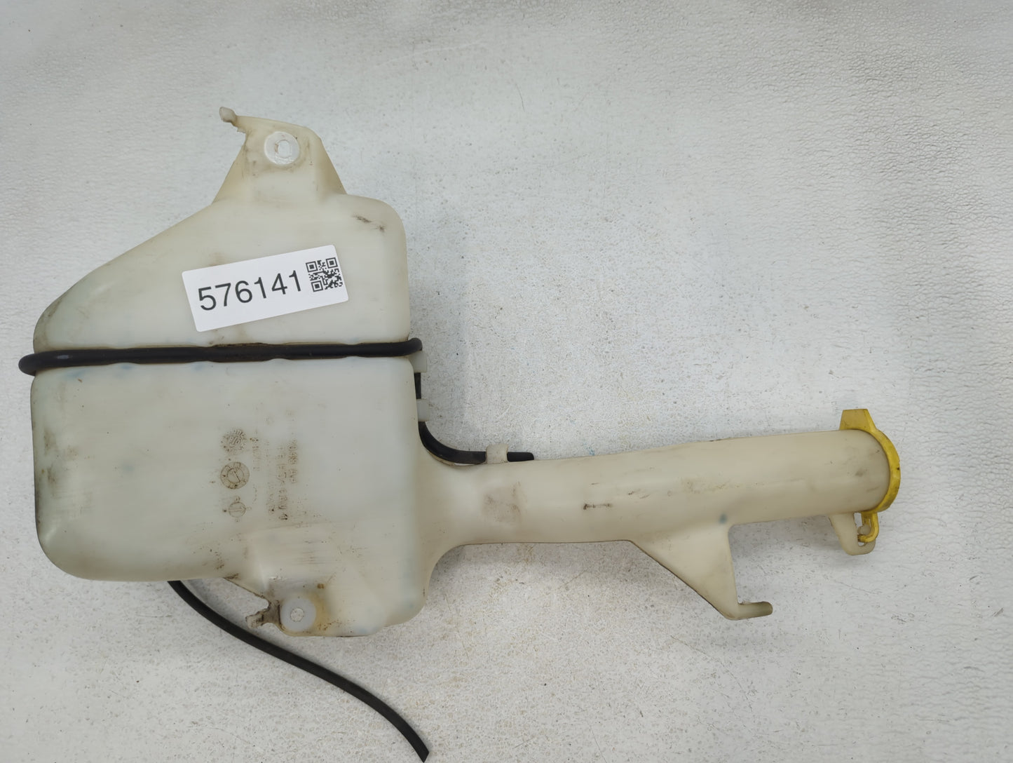 Dodge Caravan Windshield Washer Fluid Reservoir Bottle Oem - Oemusedautoparts1.com