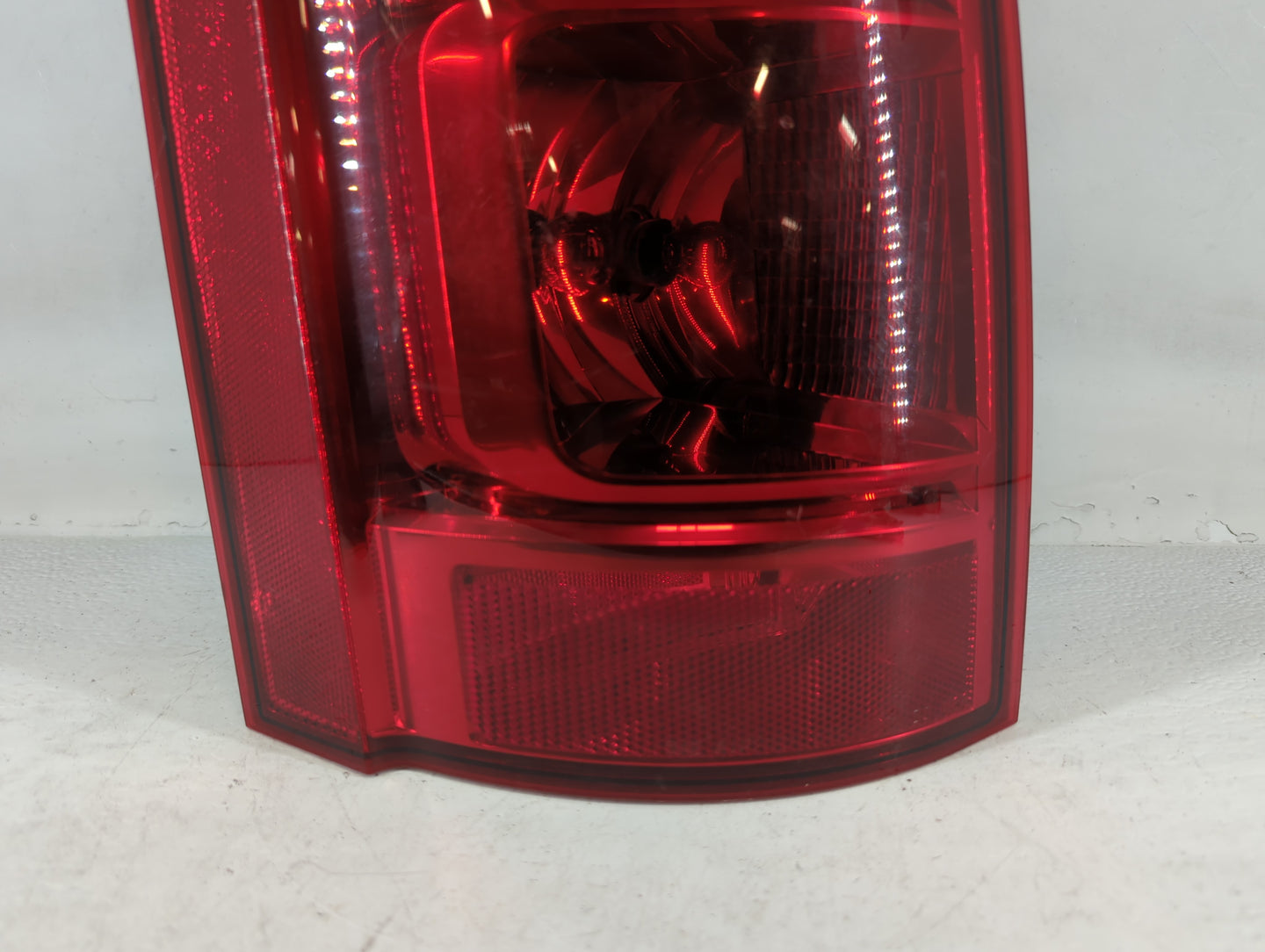 2008 Dodge Caravan Tail Light Assembly Driver Left OEM P/N:05113205AB Fits Fits 2009 2010 OEM Used Auto Parts - Oemusedautop