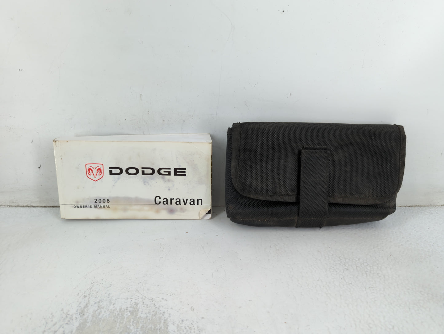 2008 Dodge Caravan Owners Manual Book Guide P/N:81-226-0819 OEM Used Auto Parts - Oemusedautoparts1.com
