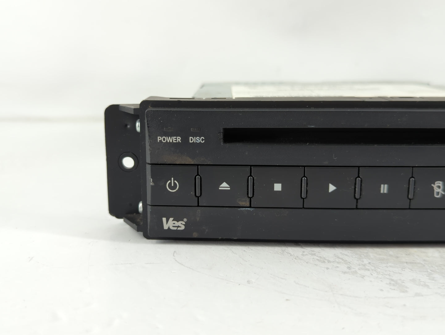 Dodge Caravan Am Fm Cd Player Radio Receiver - Oemusedautoparts1.com