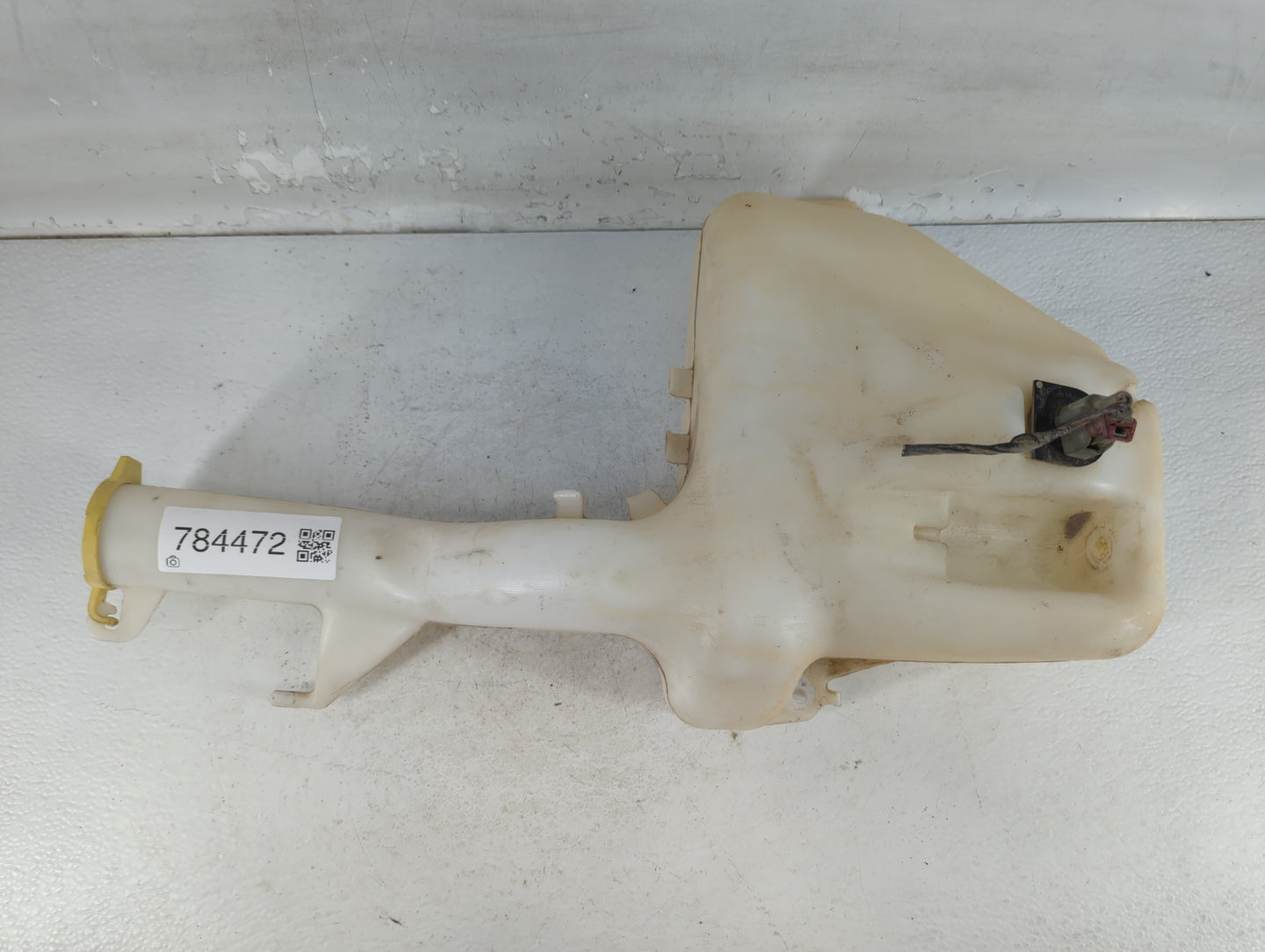 Dodge Caravan Windshield Washer Fluid Reservoir Bottle Oem - Oemusedautoparts1.com