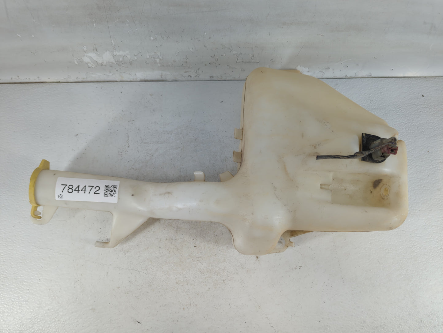 Dodge Caravan Windshield Washer Fluid Reservoir Bottle Oem - Oemusedautoparts1.com