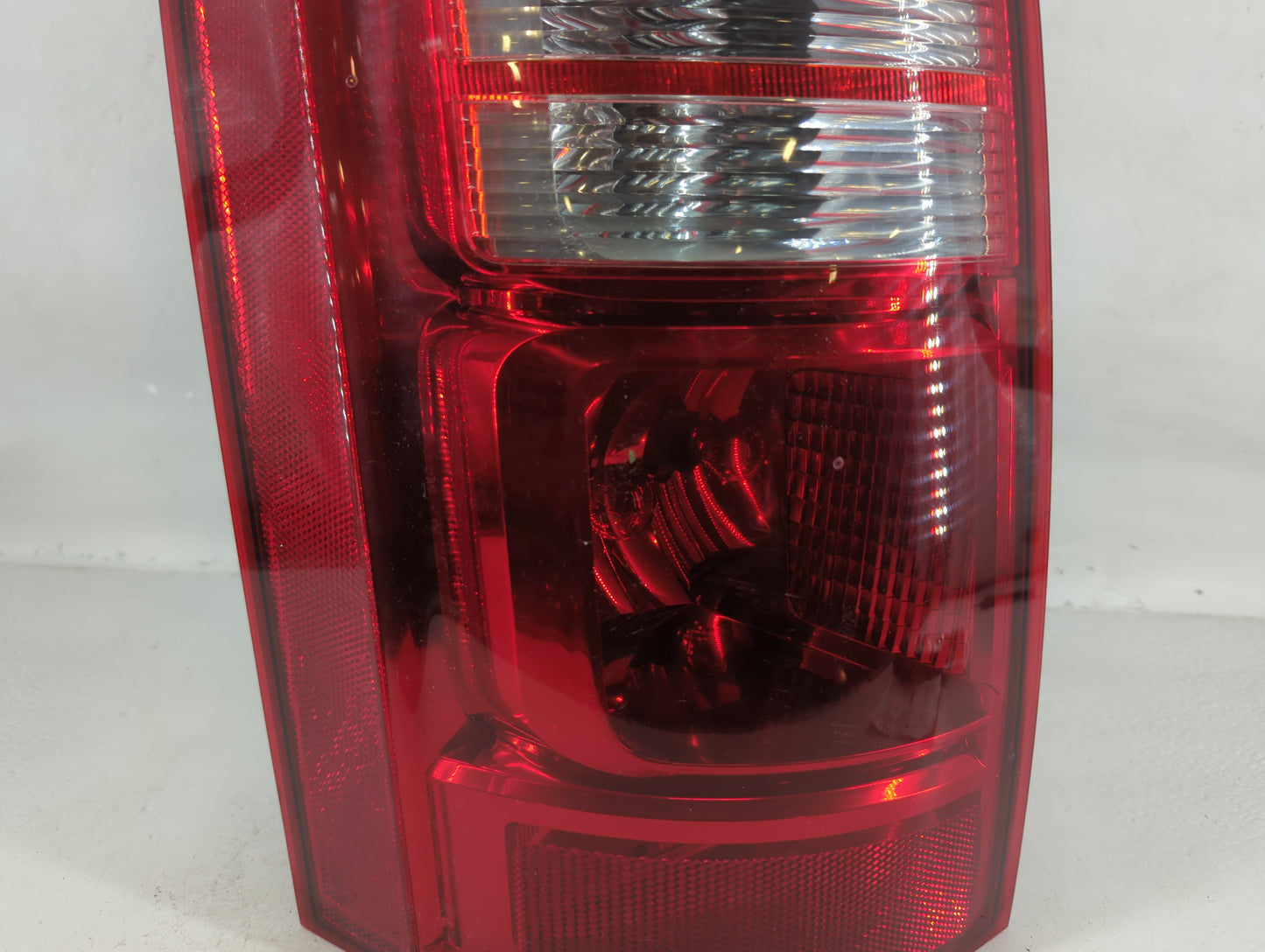 2008 Dodge Caravan Tail Light Assembly Driver Left OEM P/N:05113205AB Fits Fits 2009 2010 OEM Used Auto Parts - Oemusedautop