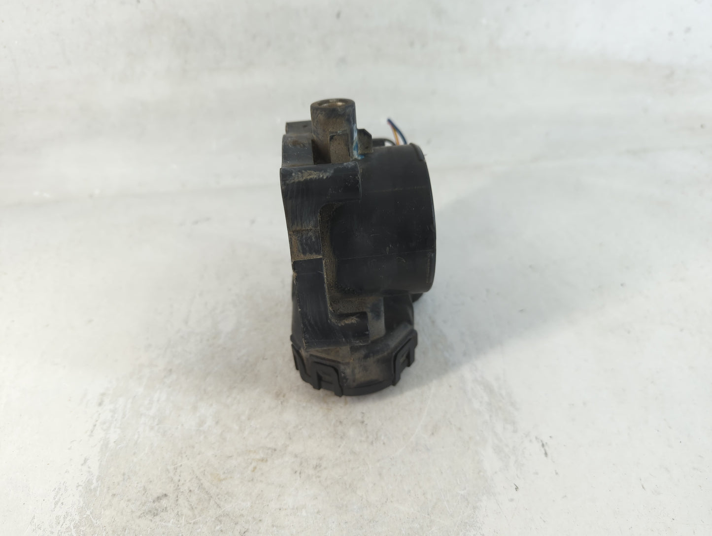 2008 Dodge Caravan Throttle Body Fits Fits 2009 2010 2011 OEM Used Auto Parts - Oemusedautoparts1.com