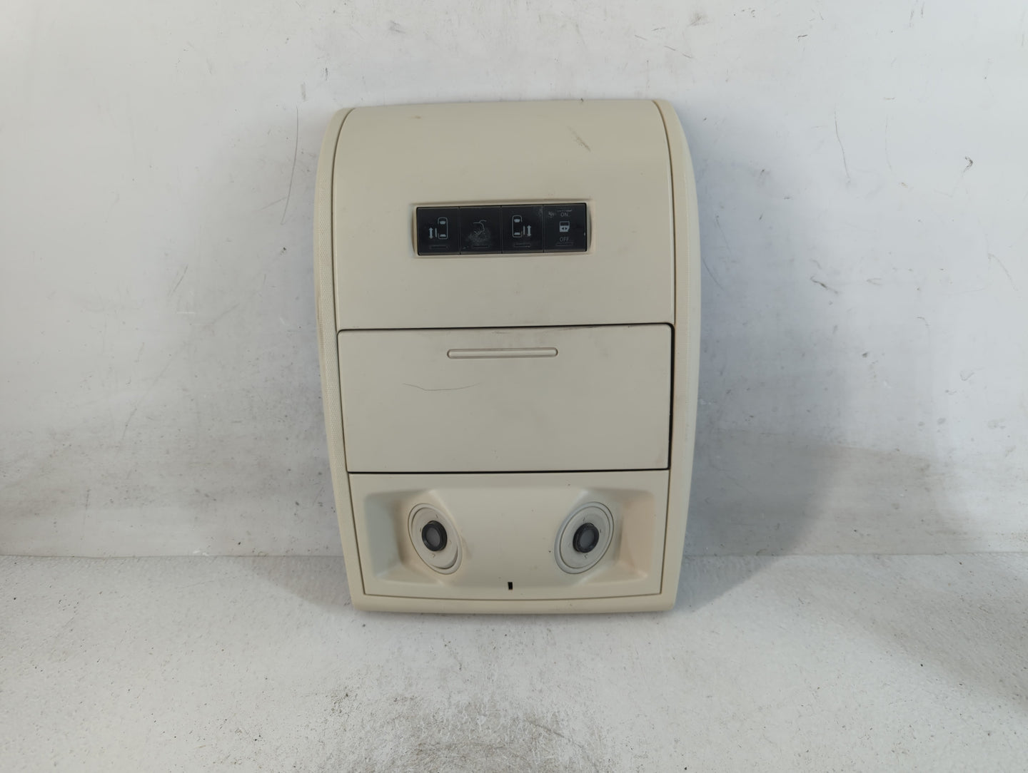 2008 Dodge Caravan Overhead Roof Console - Oemusedautoparts1.com