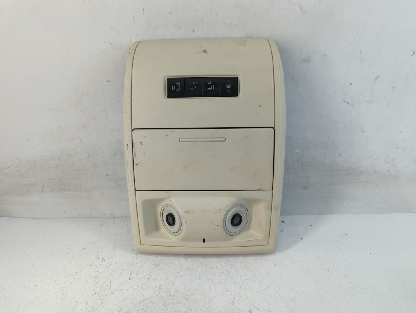 2008 Dodge Caravan Overhead Roof Console - Oemusedautoparts1.com