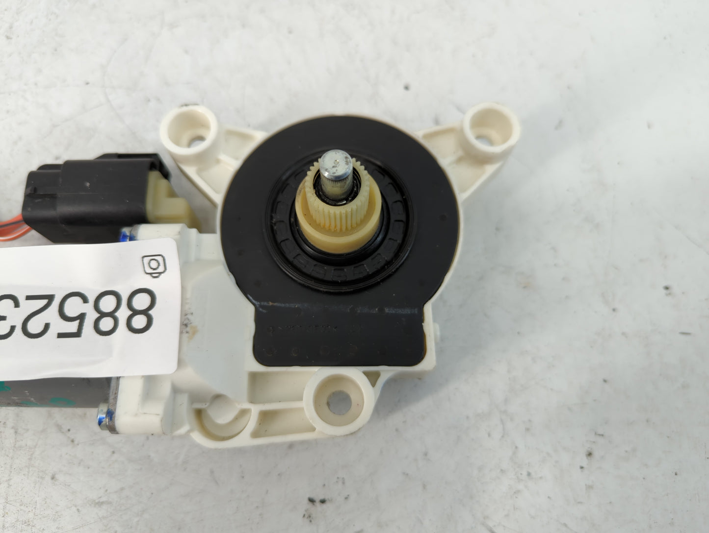 Dodge Caravan Passenger Front Right Power Window Motor - Oemusedautoparts1.com