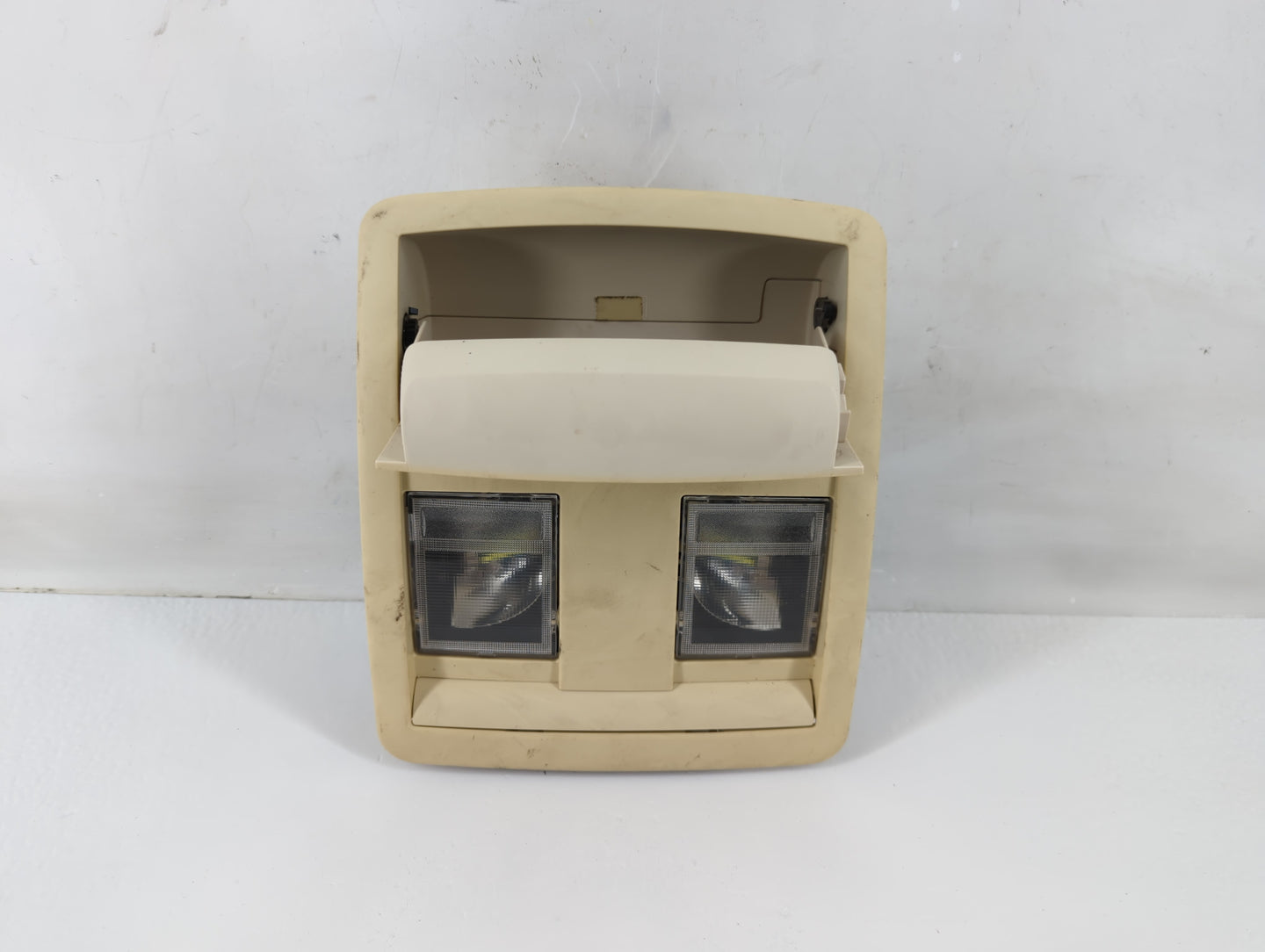 2008-2010 Dodge Charger Overhead Roof Console Interior Dome Light - Oemusedautoparts1.com