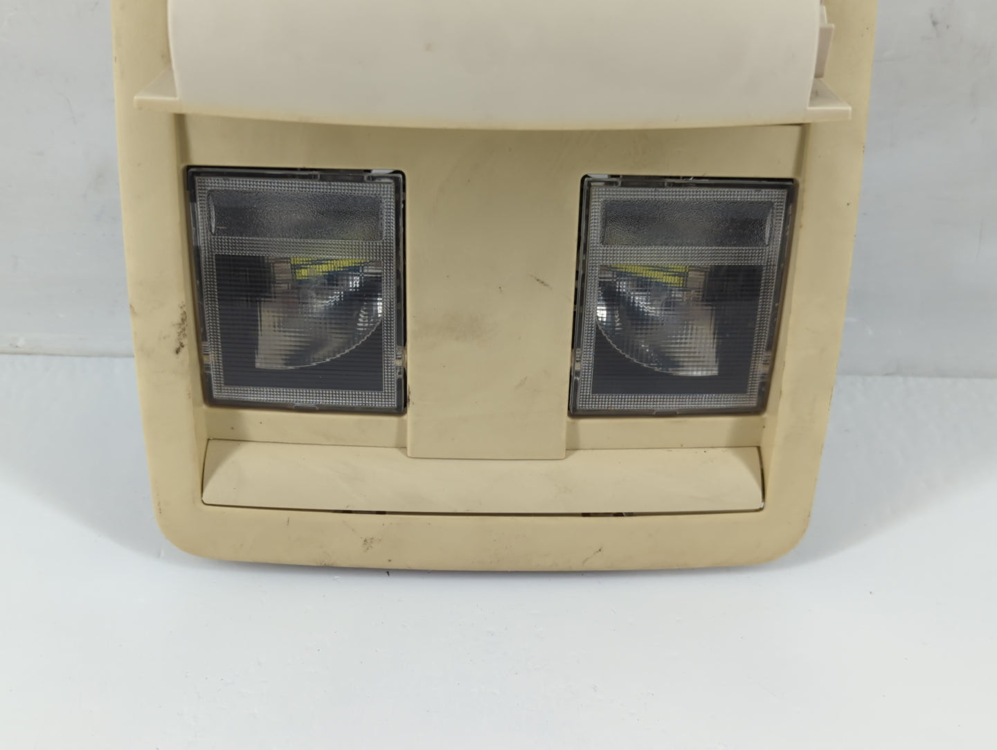 2008-2010 Dodge Charger Overhead Roof Console Interior Dome Light - Oemusedautoparts1.com