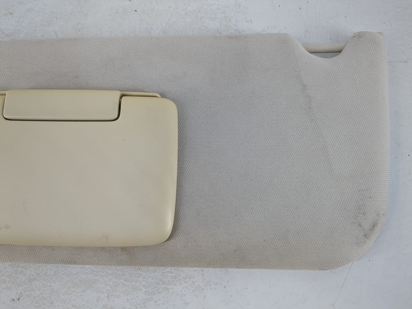 2008-2010 Dodge Charger Sun Visor Shade Replacement Driver Left Mirror Fits Fits 2008 2009 2010 OEM Used Auto Parts - Oemuse