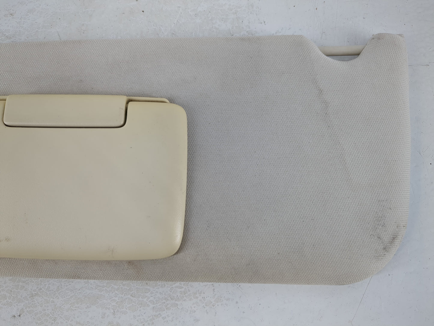 2008-2010 Dodge Charger Sun Visor Shade Replacement Driver Left Mirror Fits Fits 2008 2009 2010 OEM Used Auto Parts - Oemuse