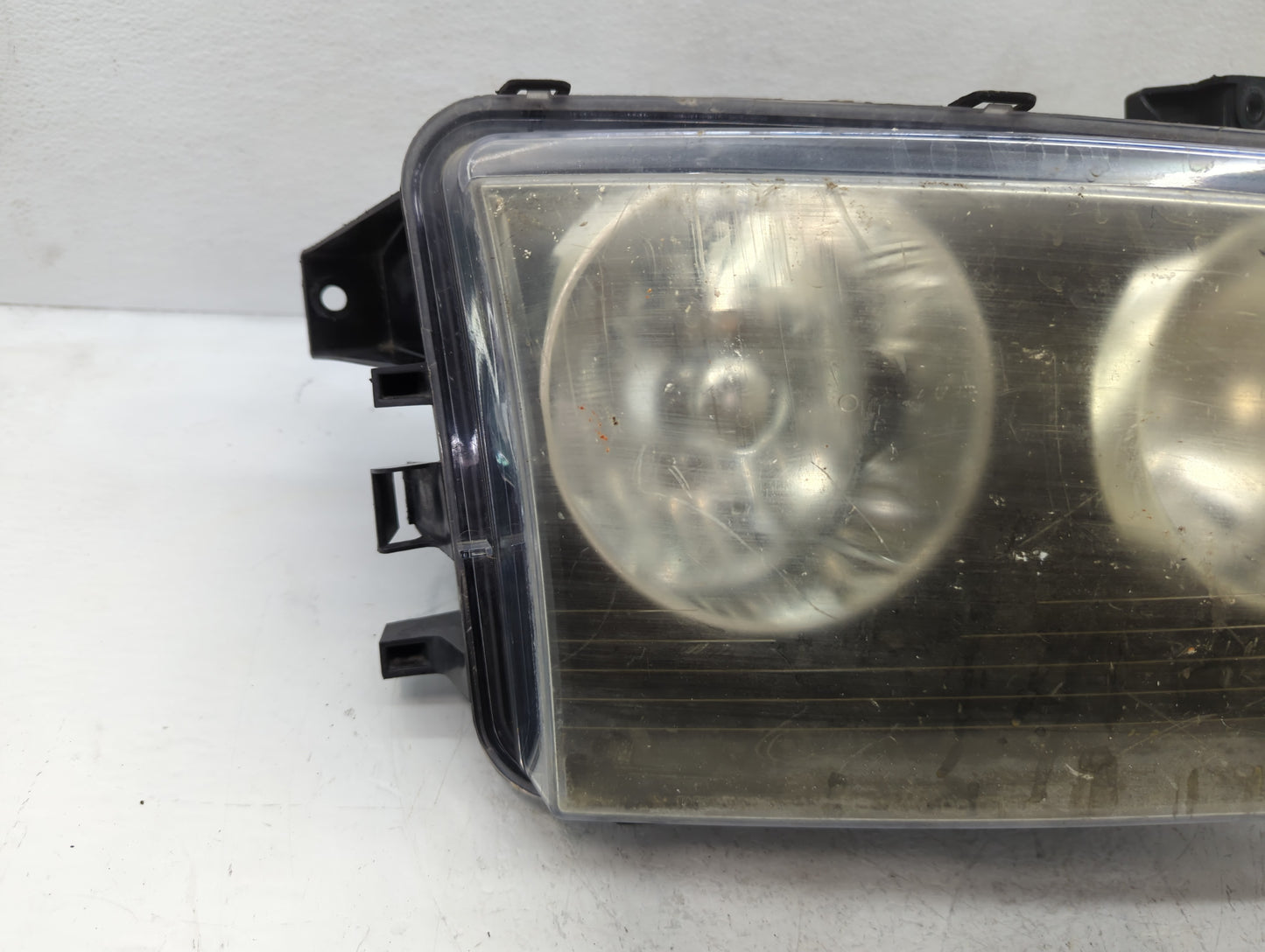 2008-2010 Dodge Charger Passenger Right Oem Head Light Headlight Lamp - Oemusedautoparts1.com