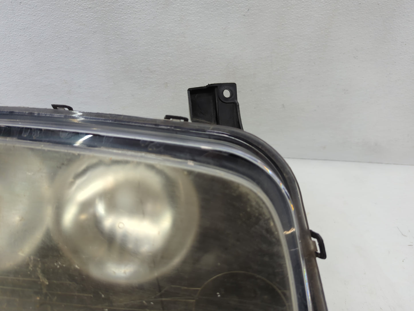 2008-2010 Dodge Charger Passenger Right Oem Head Light Headlight Lamp - Oemusedautoparts1.com