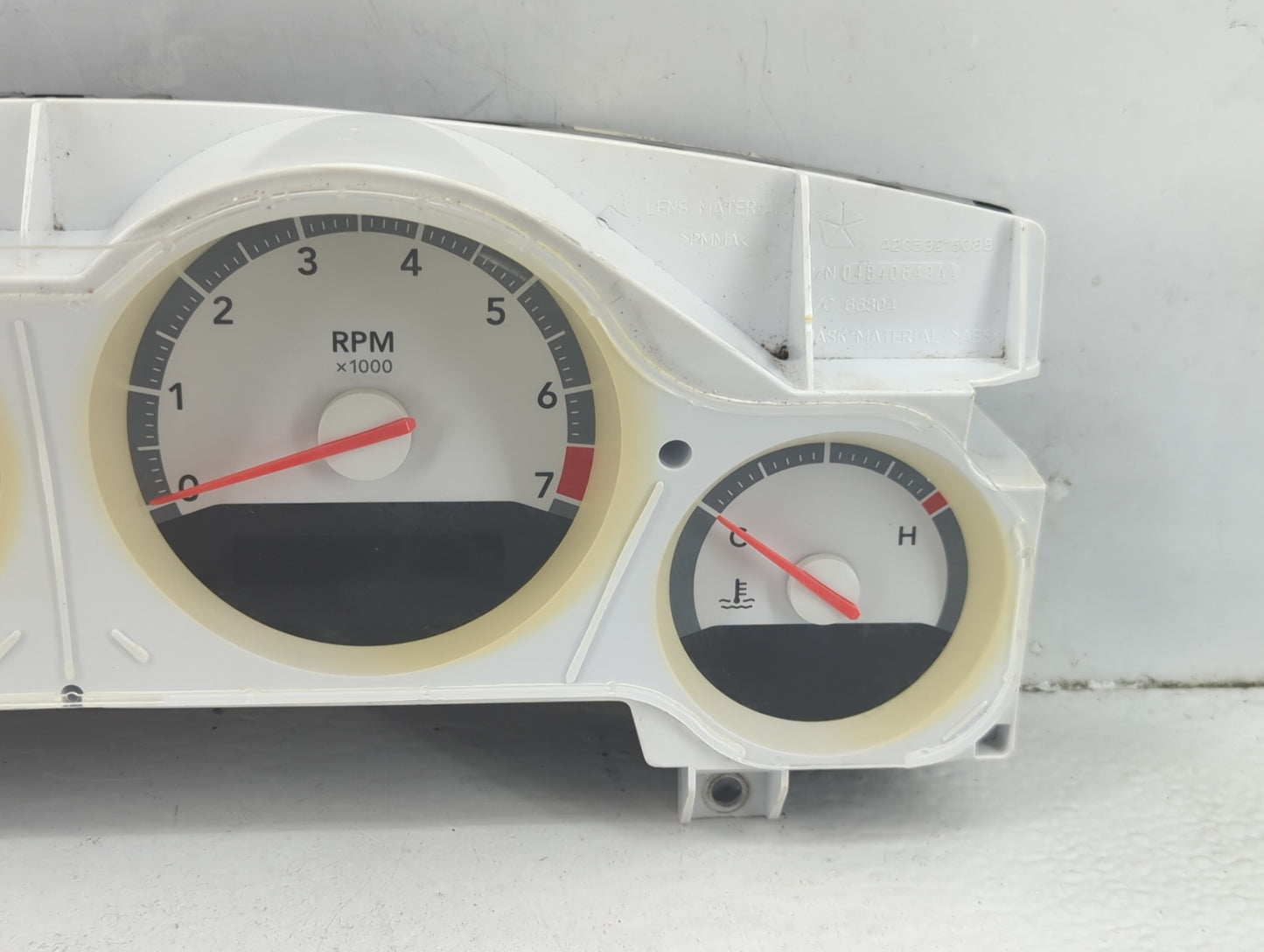 2007-2008 Dodge Charger Instrument Cluster Speedometer Gauges Miles:118K Fits Fits 2007 2008 OEM Used Auto Parts - Oemusedau