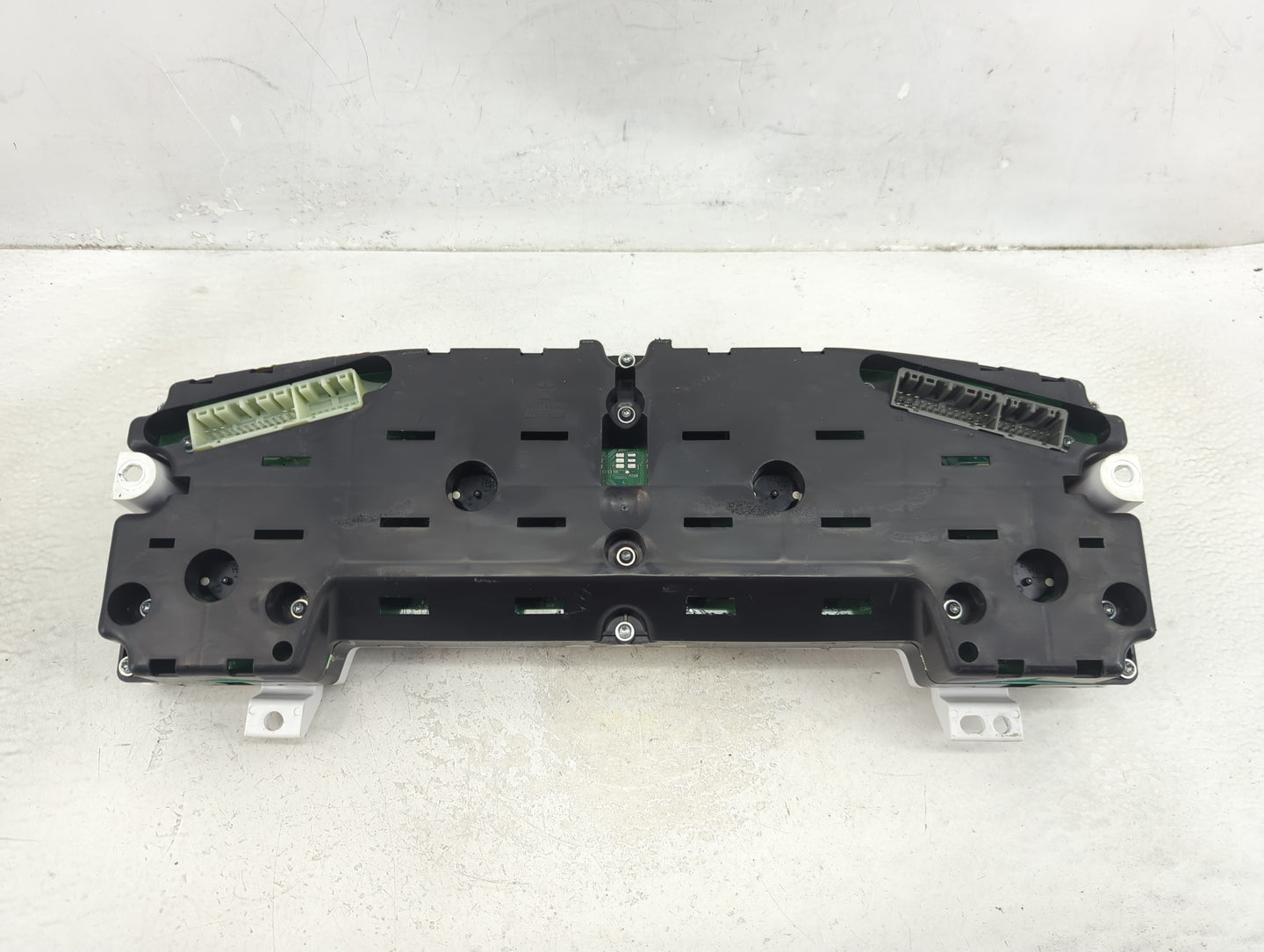 2007-2008 Dodge Charger Instrument Cluster Speedometer Gauges Miles:118K Fits Fits 2007 2008 OEM Used Auto Parts - Oemusedau