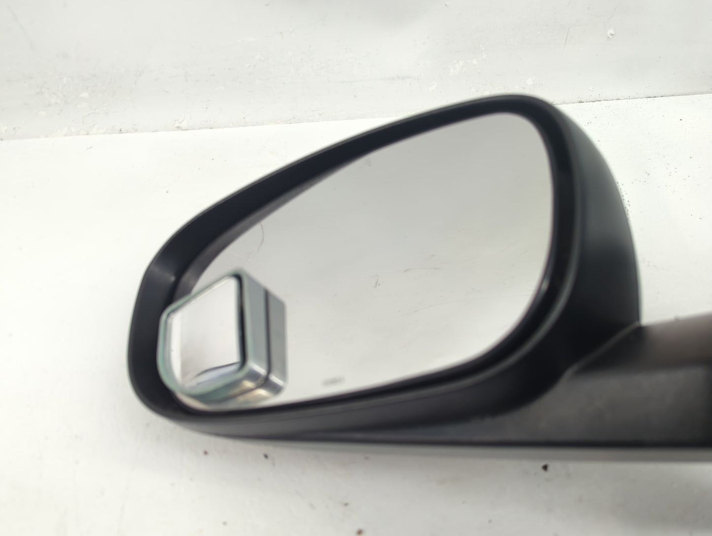 2006-2010 Dodge Charger Driver Side View Mirror - Left Door Mirror OEM Used - Oemusedautoparts1.com