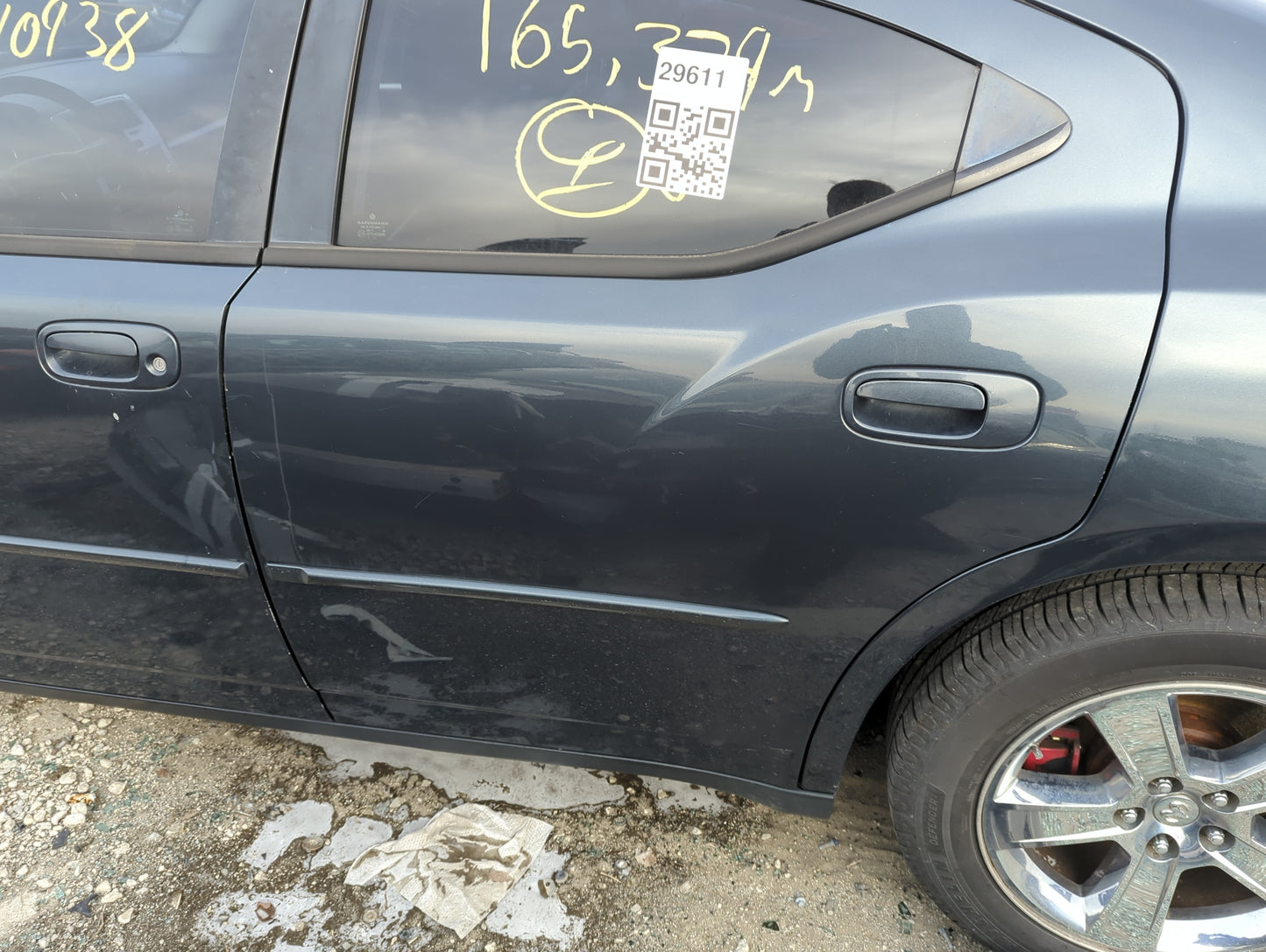 2006-2010 Dodge Charger Driver Rear Door Oem 1289526 - Oemusedautoparts1.com