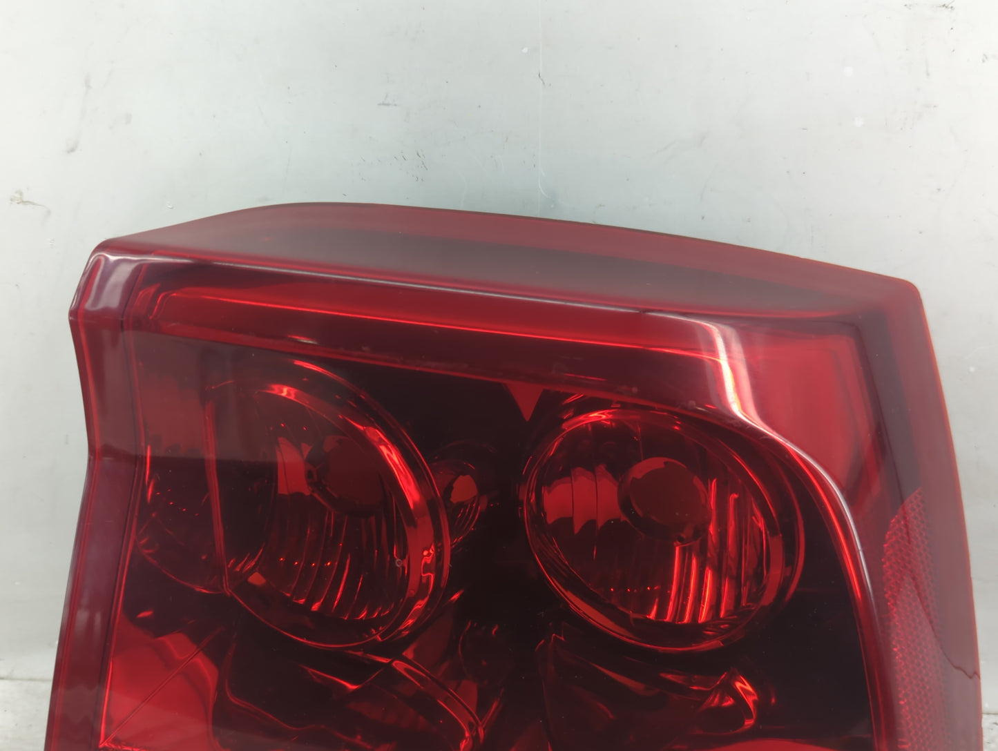 2006-2008 Dodge Charger Tail Light Assembly Passenger Right OEM P/N:04805848AC Fits Fits 2006 2007 2008 OEM Used Auto Parts 