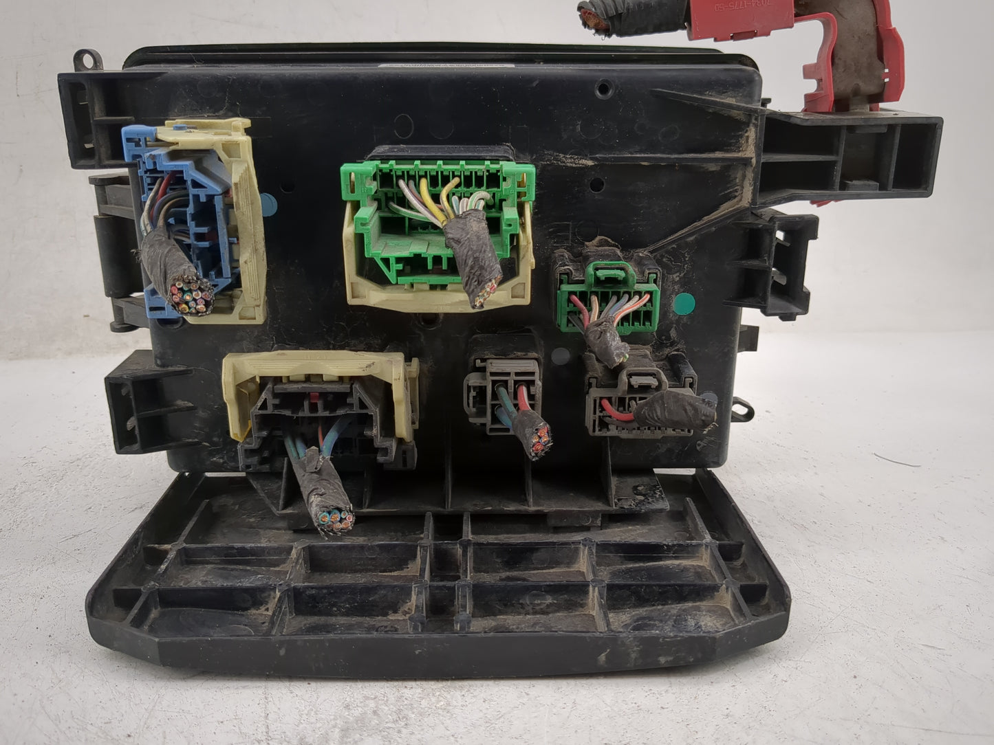 2008 Dodge Charger Fusebox Fuse Box Panel Relay Module Fits OEM Used Auto Parts - Oemusedautoparts1.com