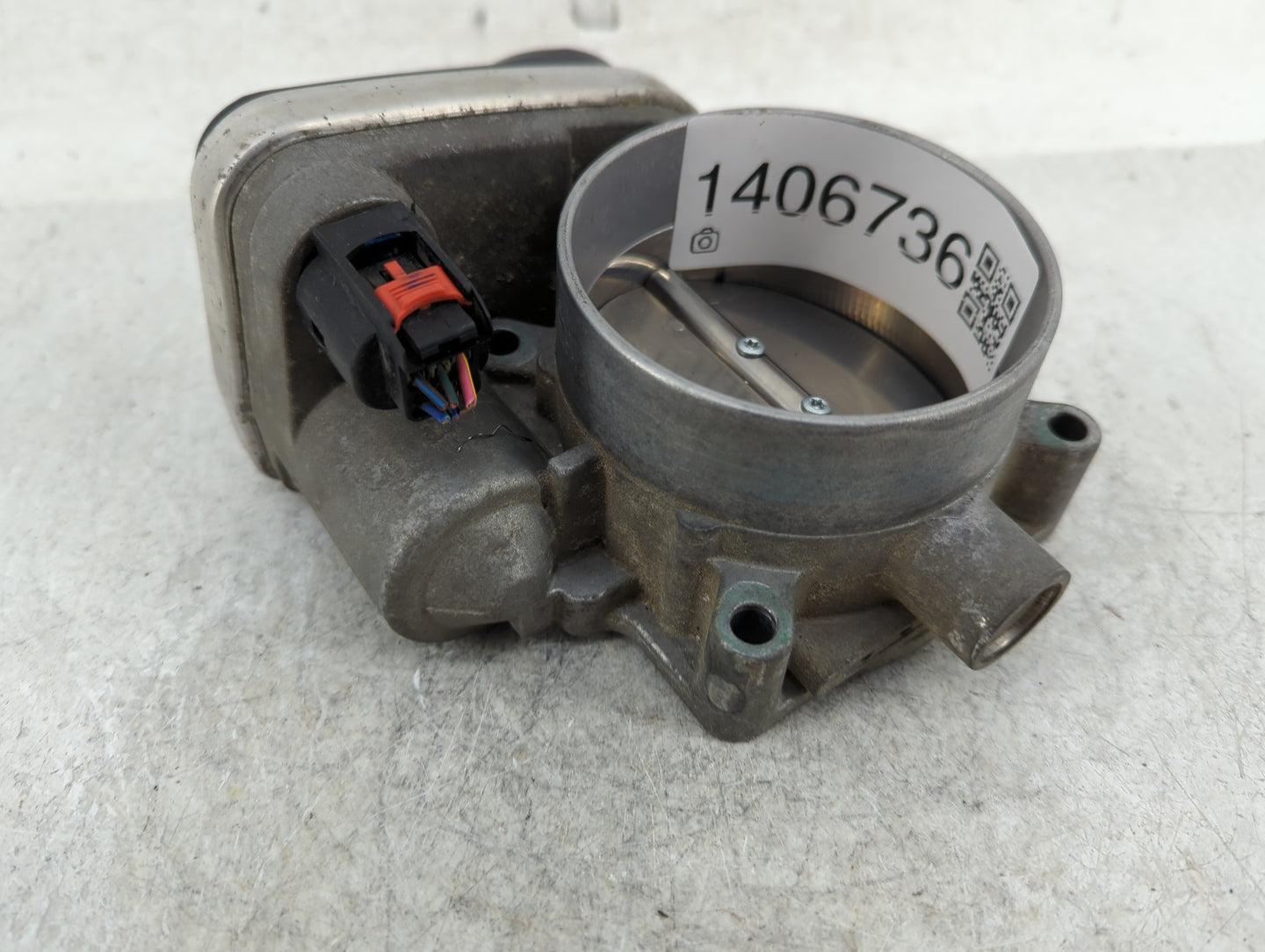 2006-2012 Dodge Charger Throttle Body P/N:04591847AC Fits Fits 2005 2006 2007 2008 2009 2010 2011 2012 2013 OEM Used Auto Pa
