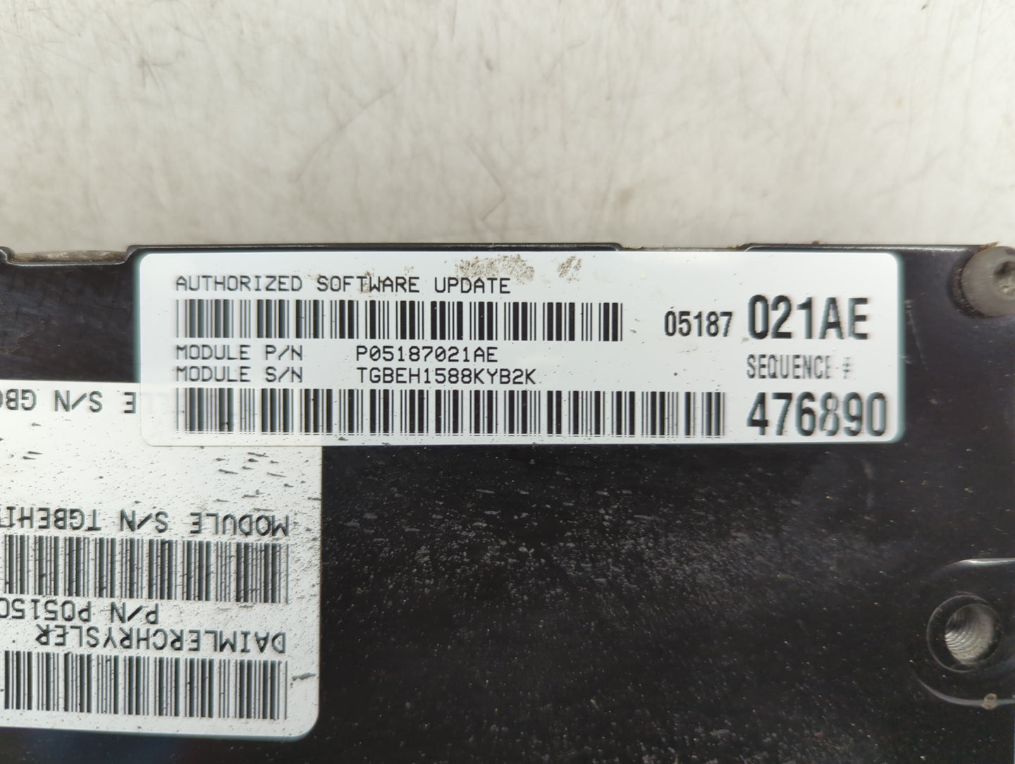 2008-2010 Dodge Charger PCM Engine Control Computer ECU ECM PCU OEM P/N:P05187021AE Fits Fits 2008 2009 2010 OEM Used Auto P