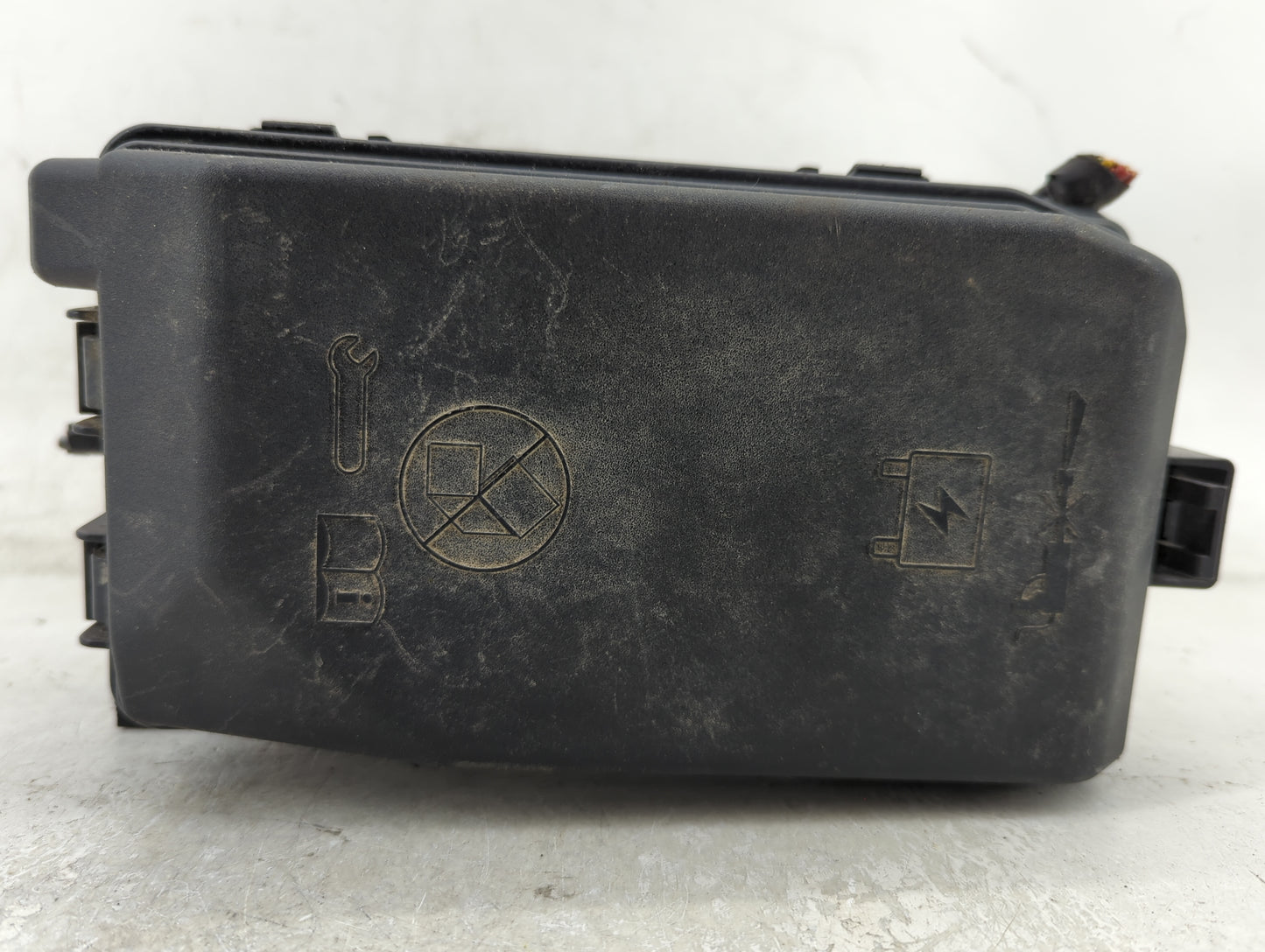 2008 Dodge Charger Fusebox Fuse Box Panel Relay Module P/N:95363668 Fits OEM Used Auto Parts - Oemusedautoparts1.com