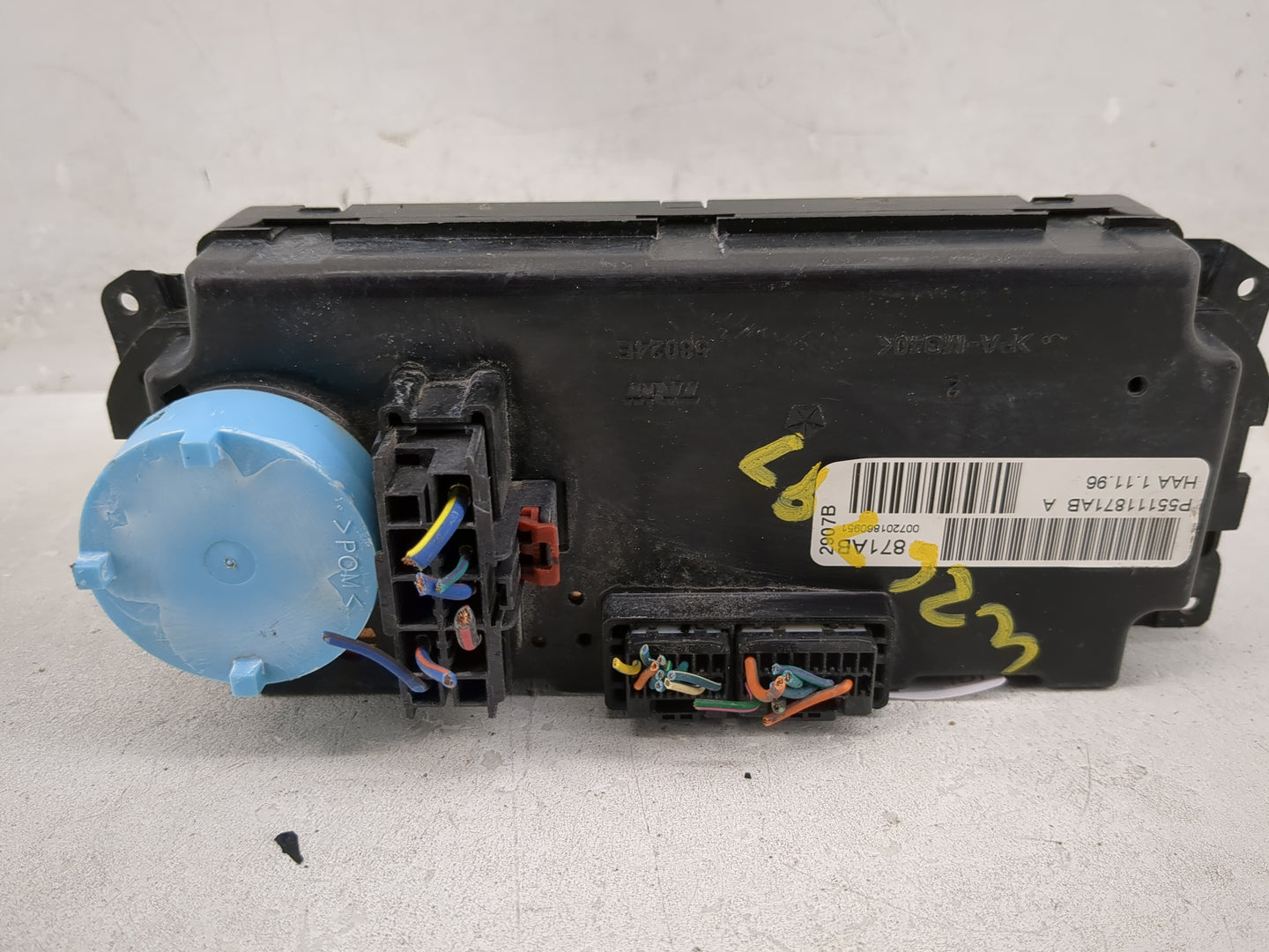 2008-2010 Dodge Charger Climate Control Module Temperature AC/Heater Replacement P/N:P55111871AB Fits Fits 2008 2009 2010 OE