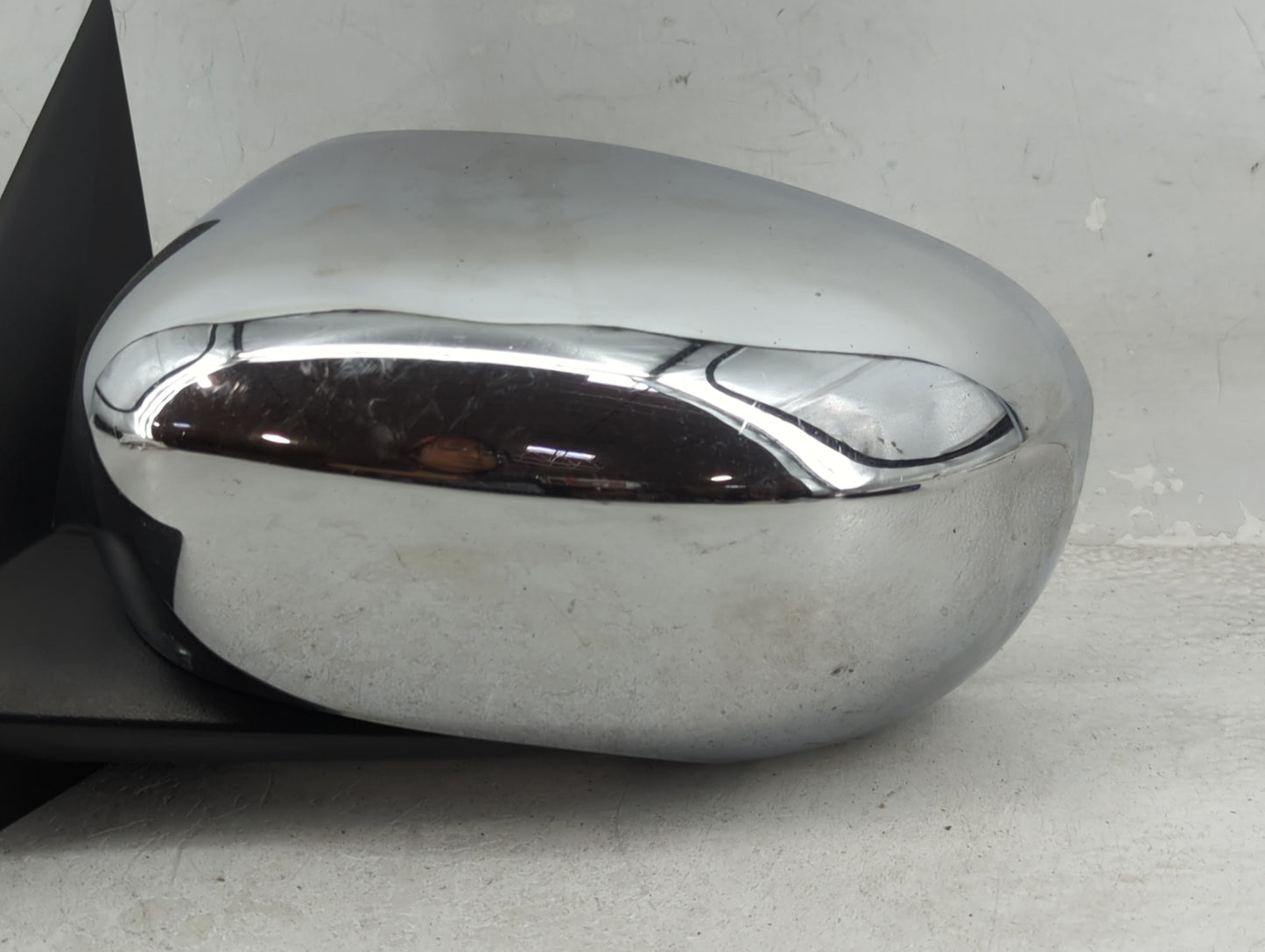 2008 Dodge Charger Driver Side View Mirror - Left Door Mirror OEM Used - Oemusedautoparts1.com