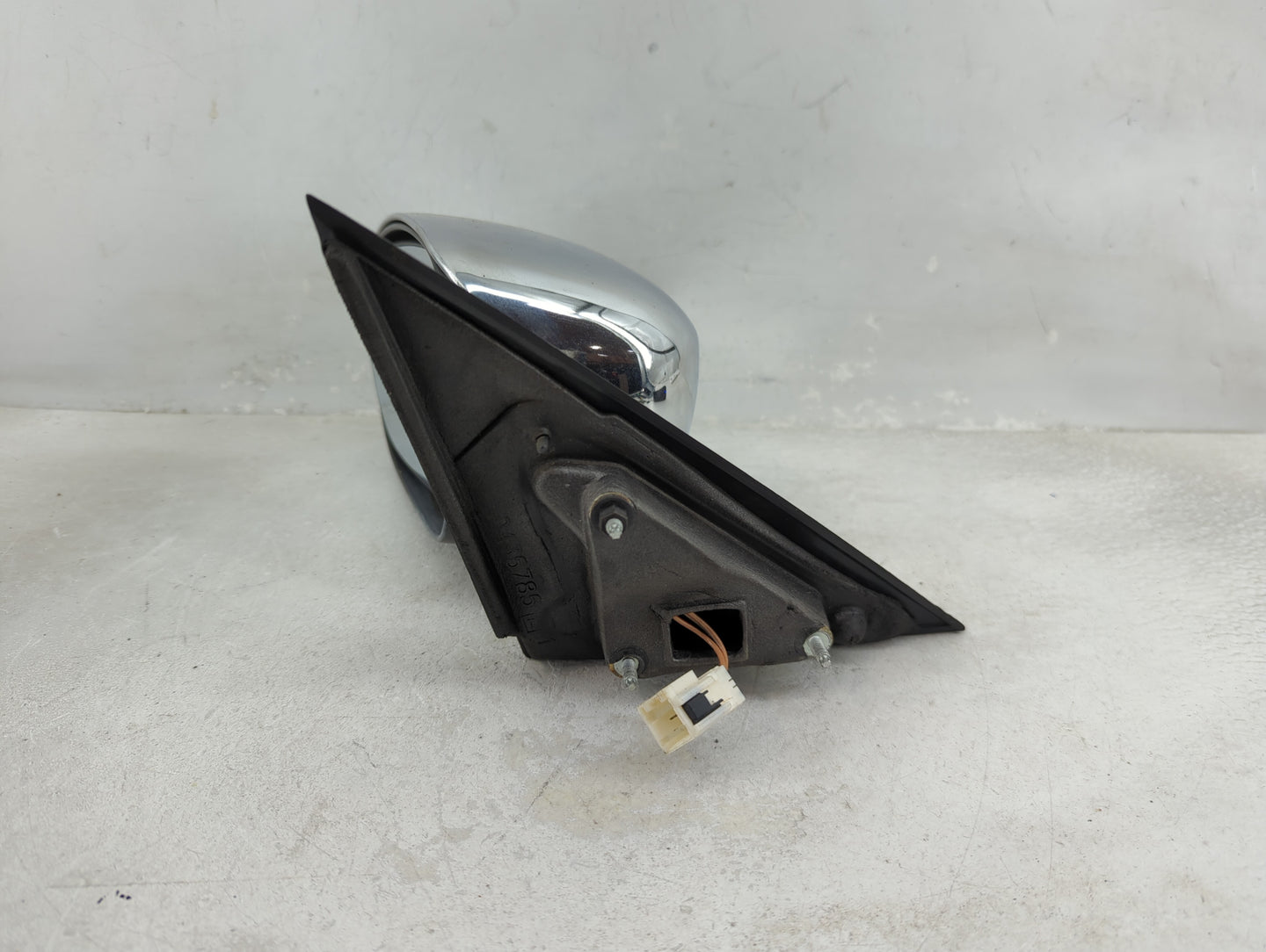 2008 Dodge Charger Driver Side View Mirror - Left Door Mirror OEM Used - Oemusedautoparts1.com