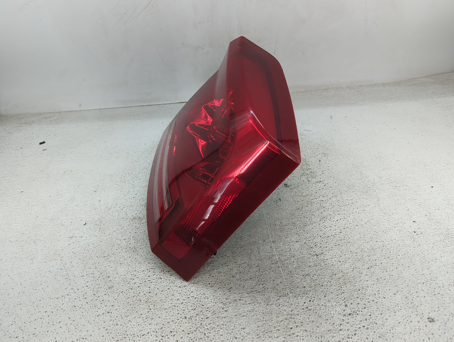 2006-2008 Dodge Charger Tail Light Assembly Passenger Right OEM P/N:04805848AC Fits Fits 2006 2007 2008 OEM Used Auto Parts 