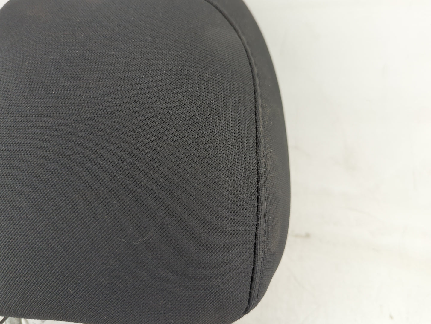2006-2008 Dodge Charger Headrest Head Rest Front Driver Seat Black - Oemusedautoparts1.com