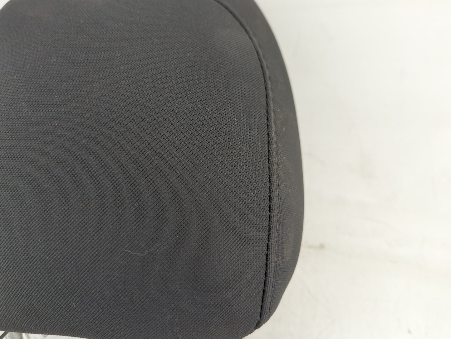 2006-2008 Dodge Charger Headrest Head Rest Front Driver Seat Black - Oemusedautoparts1.com