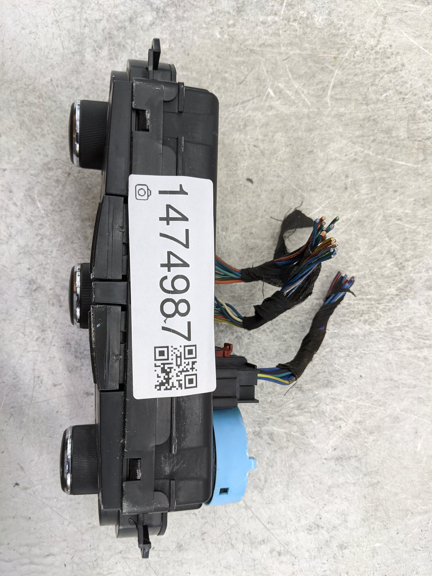 2008-2010 Dodge Charger Climate Control Module Temperature AC/Heater Replacement P/N:P55111871AB Fits Fits 2008 2009 2010 OE