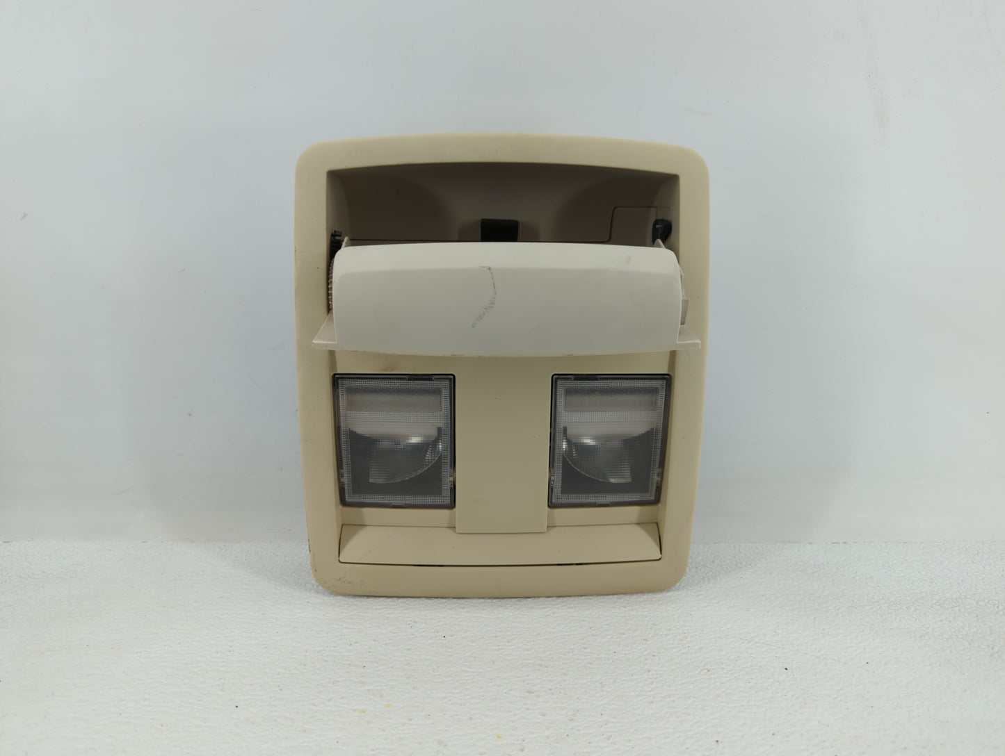 2008 Dodge Charger Overhead Roof Console Light Beige - Oemusedautoparts1.com