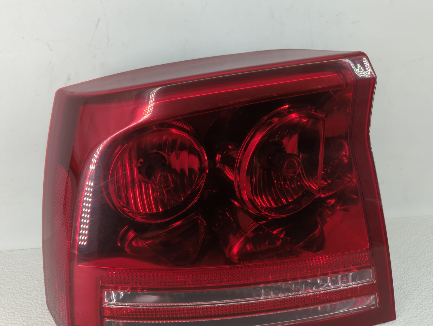 2006-2008 Dodge Charger Tail Light Assembly Driver Left OEM P/N:04805849AD 04805849AB Fits Fits 2006 2007 2008 OEM Used Auto