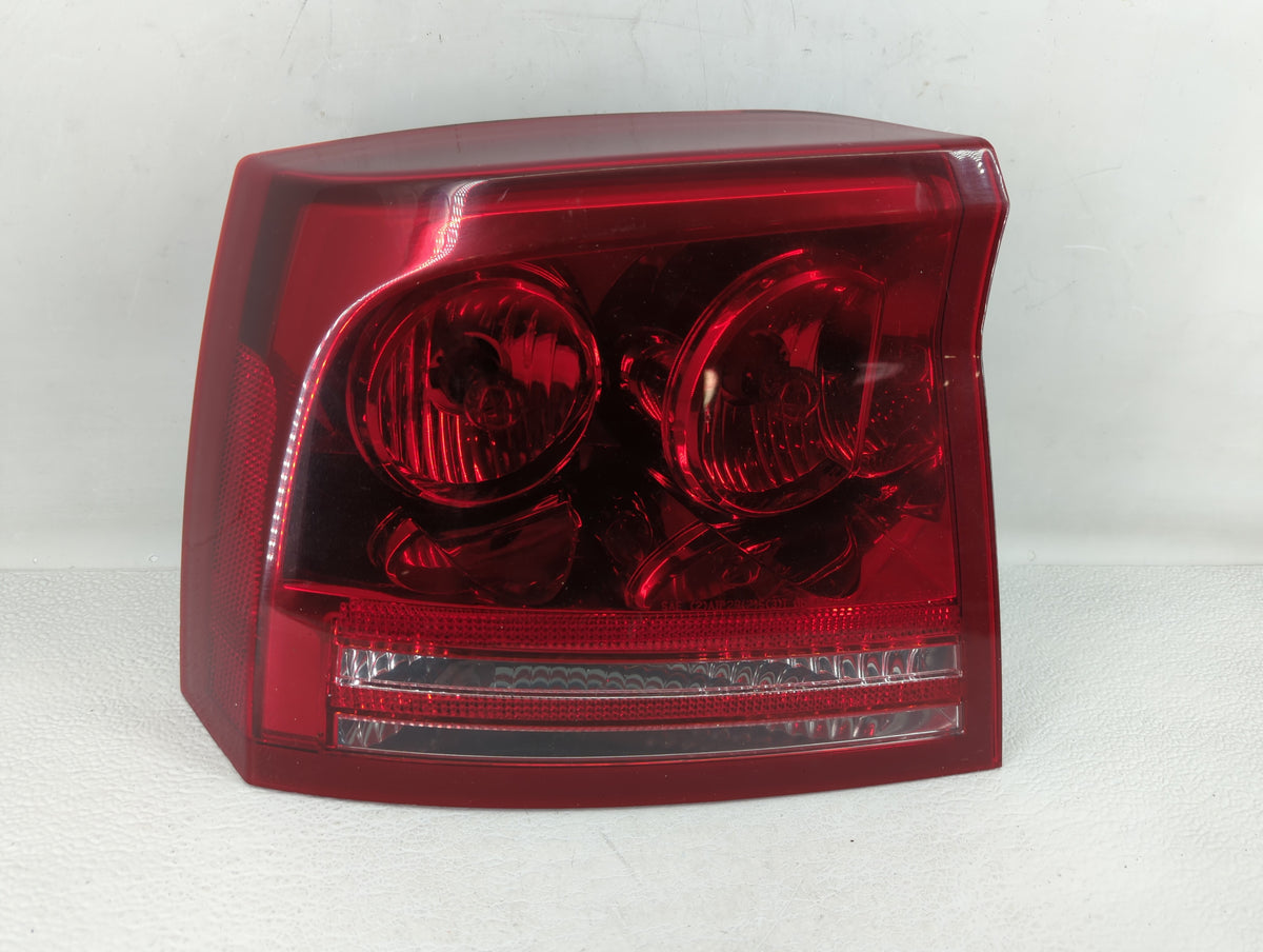 2006-2008 Dodge Charger Tail Light Assembly Driver Left OEM P/N:04805849AD 04805849AB Fits Fits 2006 2007 2008 OEM Used Auto