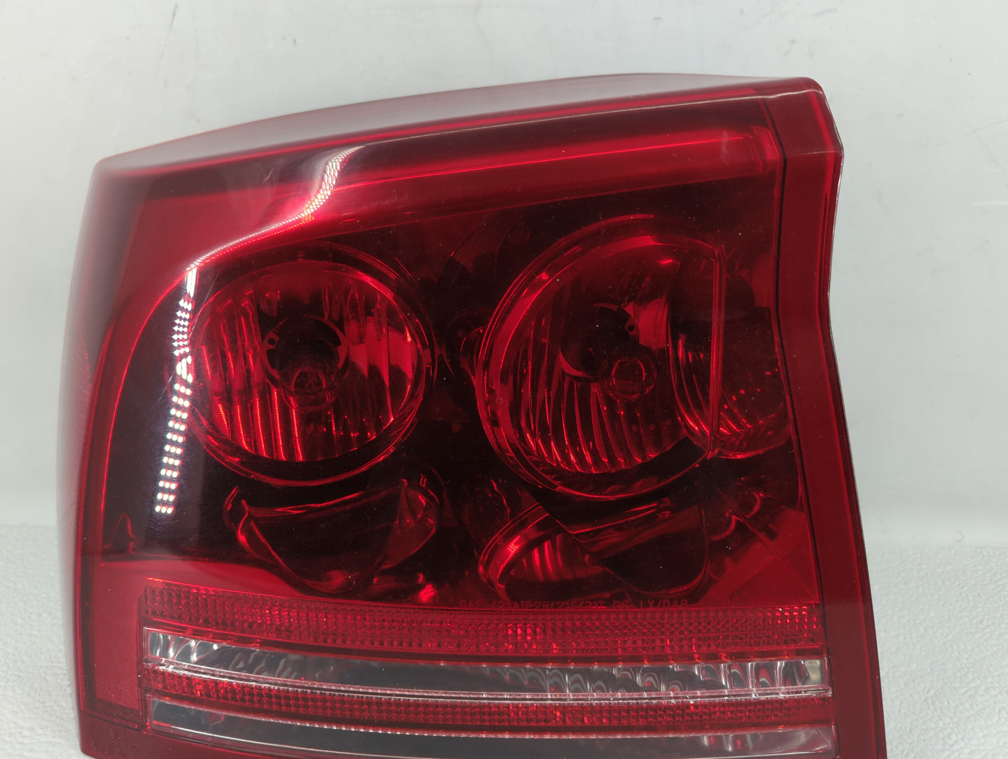 2006-2008 Dodge Charger Tail Light Assembly Driver Left OEM P/N:04805849AD 04805849AB Fits Fits 2006 2007 2008 OEM Used Auto