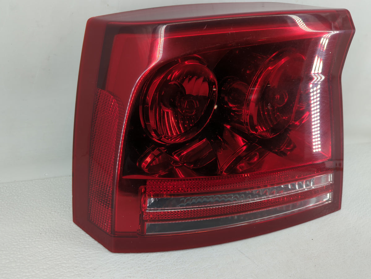 2006-2008 Dodge Charger Tail Light Assembly Driver Left OEM P/N:04805849AD 04805849AB Fits Fits 2006 2007 2008 OEM Used Auto
