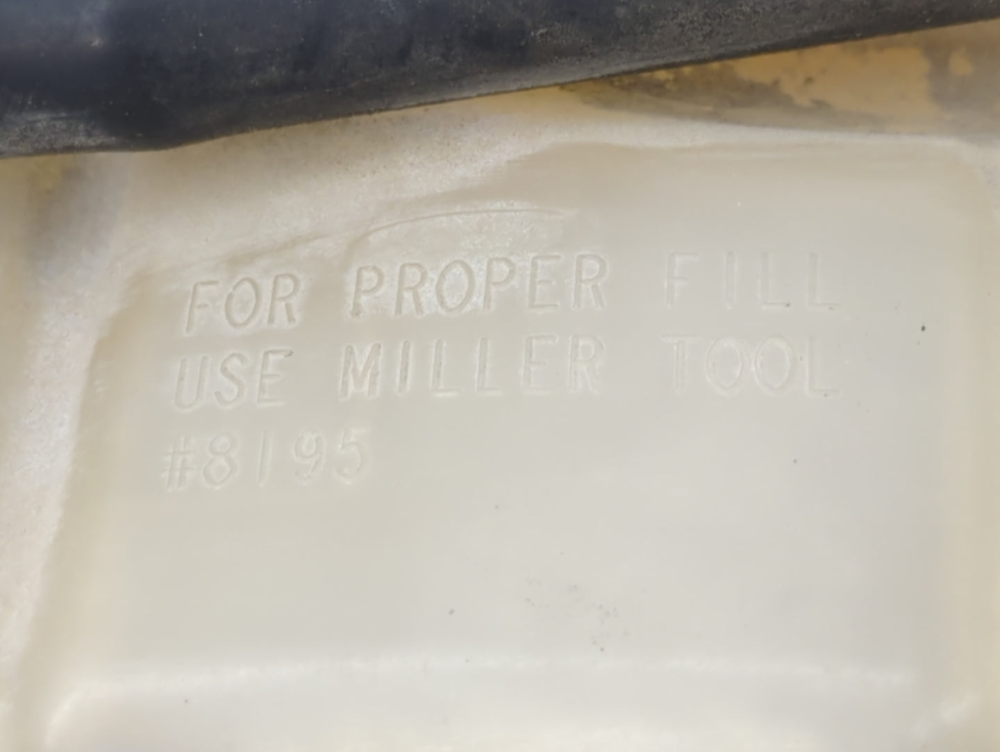 2005-2008 Dodge Magnum Windshield Washer Fluid Reservoir Bottle Oem - Oemusedautoparts1.com