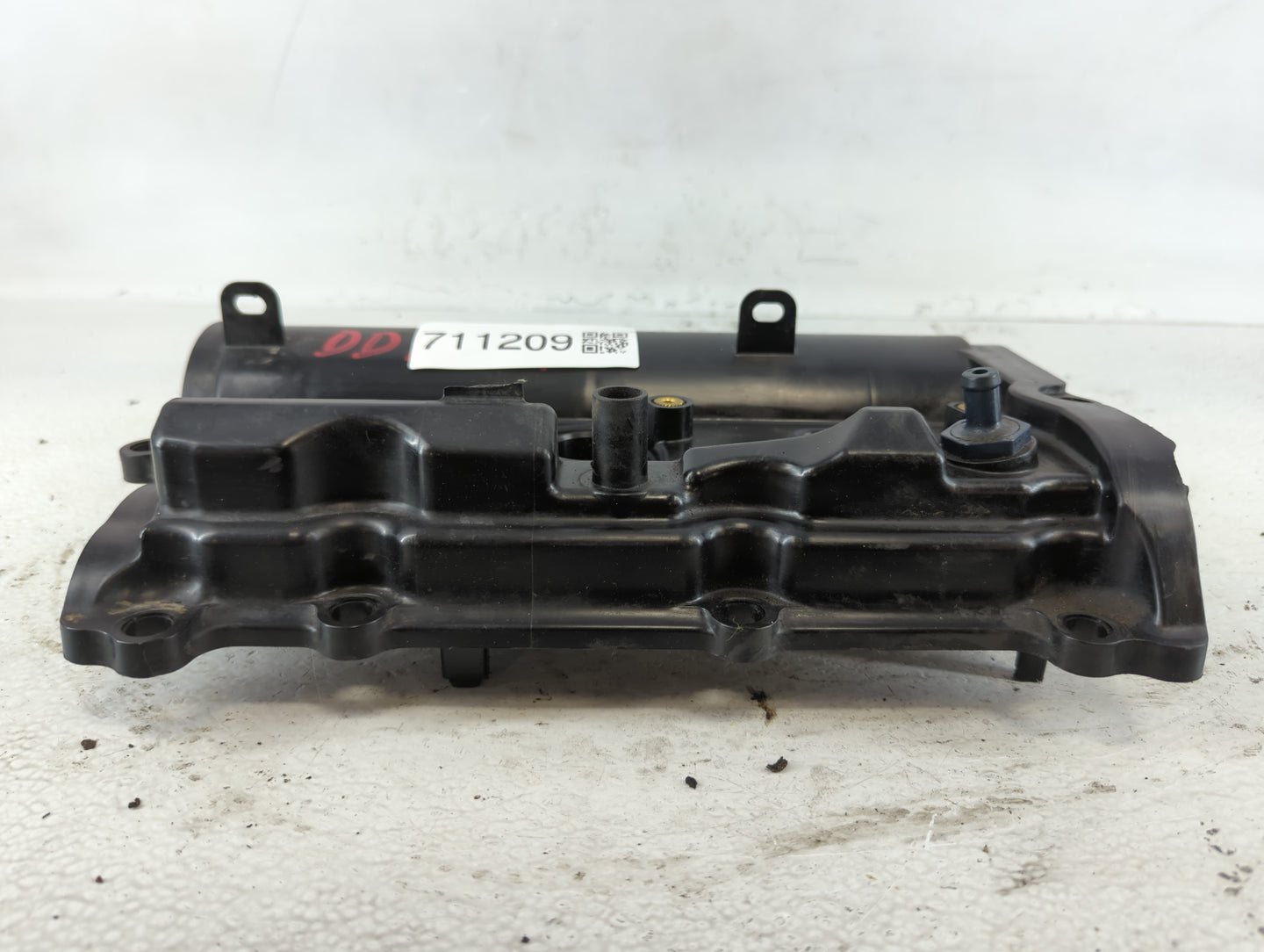 2008 Dodge Charger Driver Left Cylinder Head Valve Cover Fits OEM Used Auto Parts - Oemusedautoparts1.com