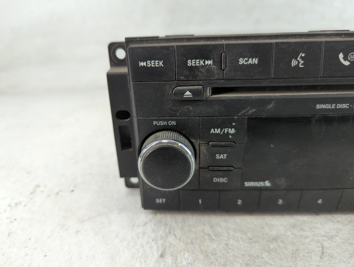 2008-2009 Dodge Charger Radio AM FM Cd Player Receiver Replacement P/N:P05064420AF Fits Fits 2008 2009 2010 OEM Used Auto Pa