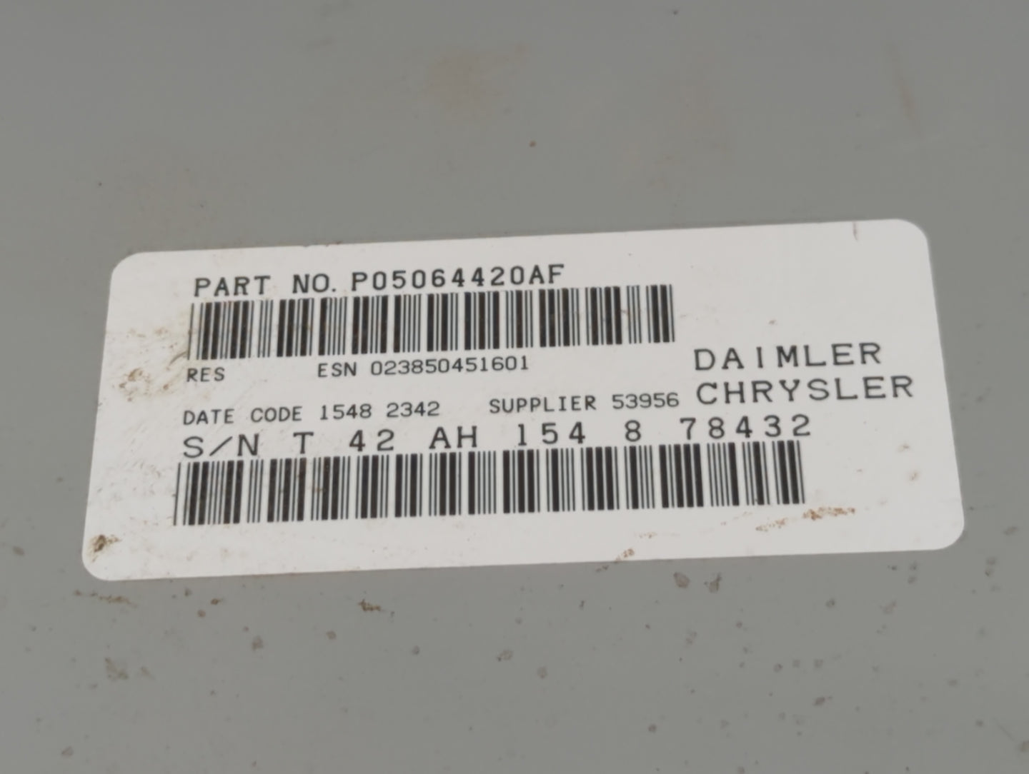 2008-2009 Dodge Charger Radio AM FM Cd Player Receiver Replacement P/N:P05064420AF Fits Fits 2008 2009 2010 OEM Used Auto Pa