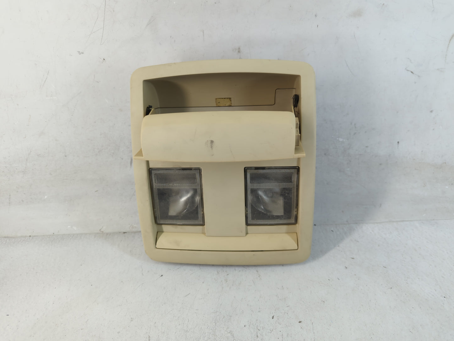 2008-2010 Dodge Charger Overhead Roof Console 838915 - Oemusedautoparts1.com