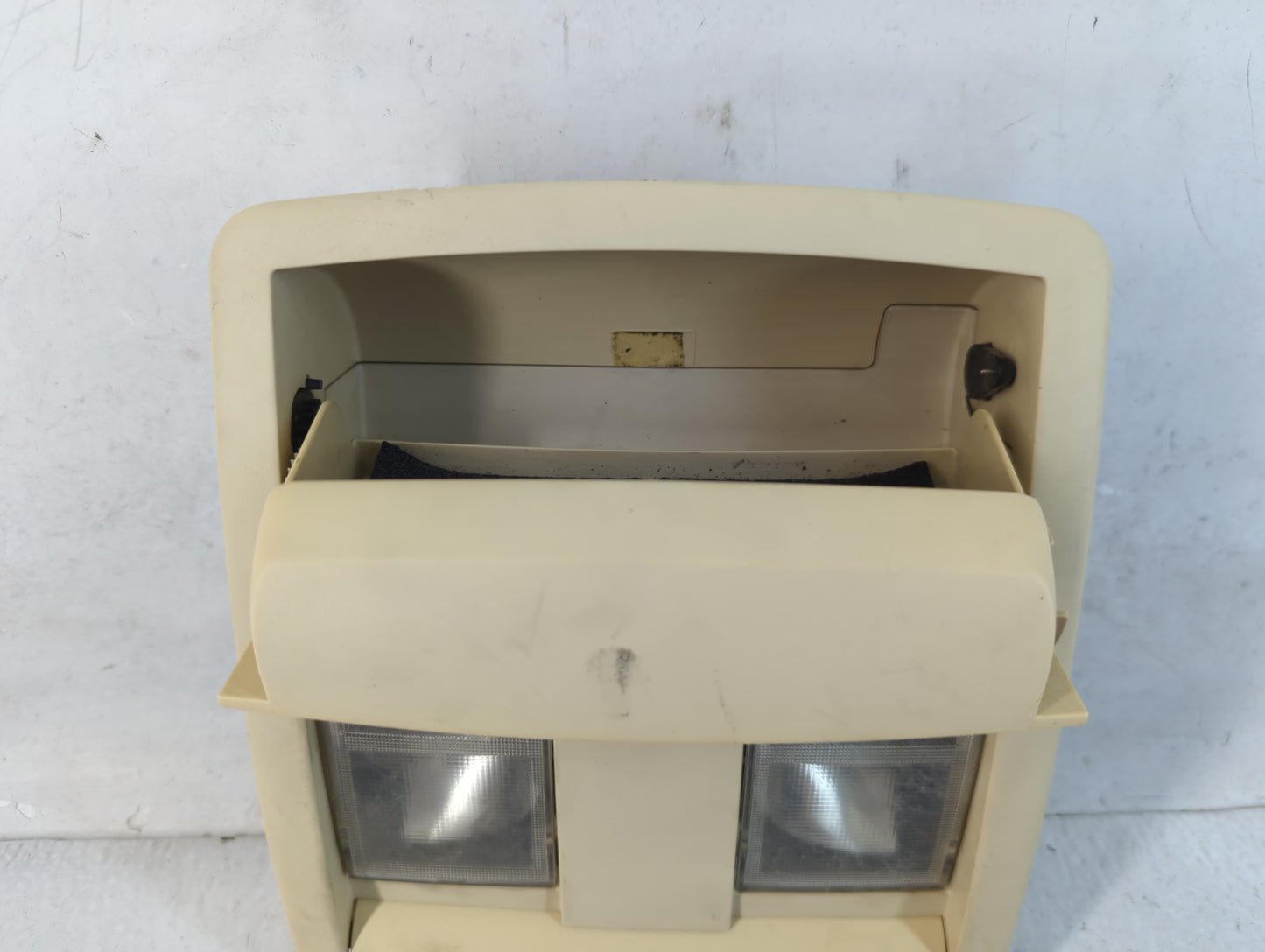 2008-2010 Dodge Charger Overhead Roof Console 838915 - Oemusedautoparts1.com