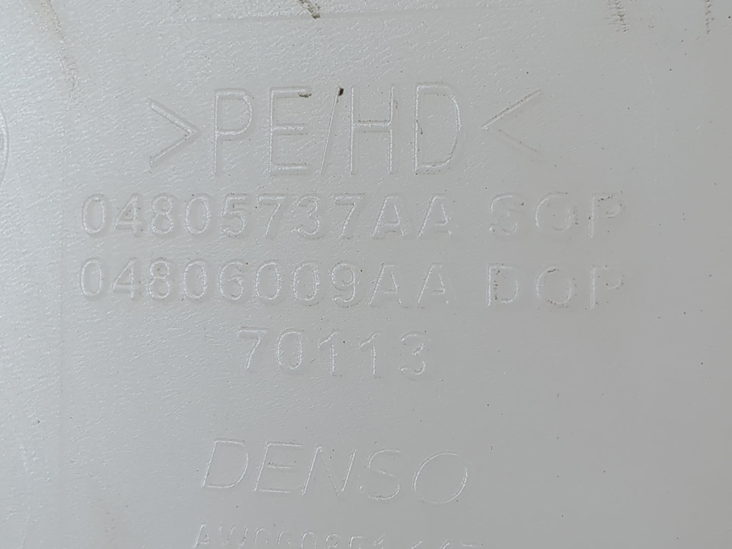 2006-2010 Dodge Charger Windshield Washer Fluid Reservoir Bottle Oem - Oemusedautoparts1.com