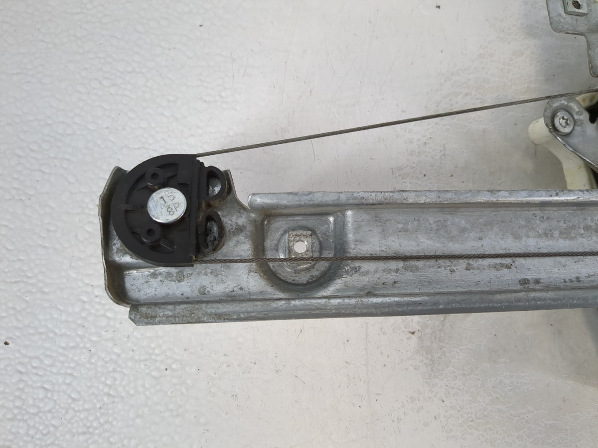 2006-2010 Dodge Charger Used Driver Left Rear Window Regulator 944058 - Oemusedautoparts1.com