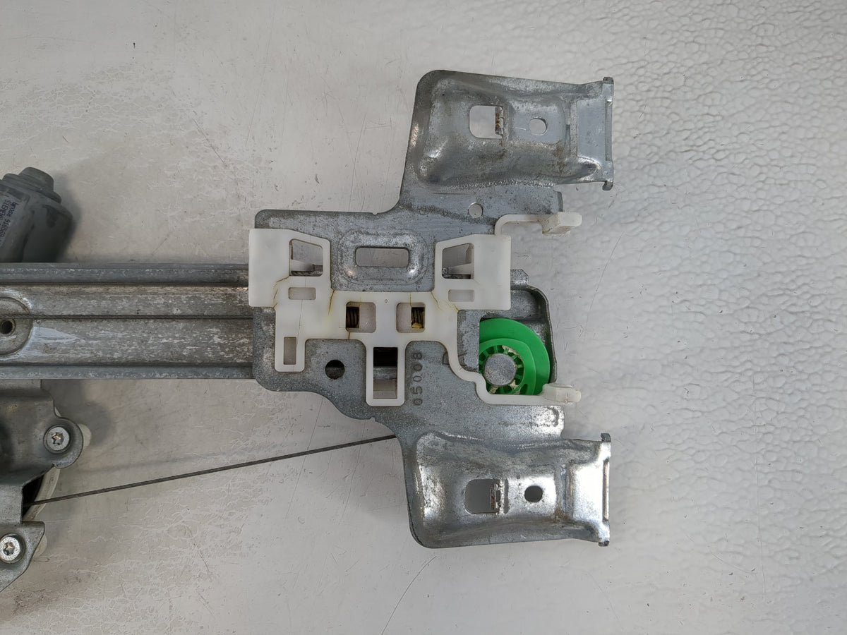 2006-2010 Dodge Charger Used Window Regulator Right Passenger Rear 944271 - Oemusedautoparts1.com