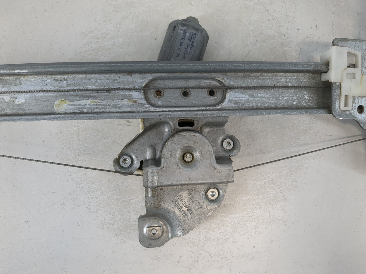 2006-2010 Dodge Charger Used Window Regulator Right Passenger Rear 944271 - Oemusedautoparts1.com